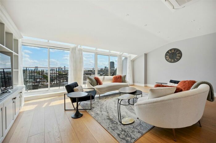 3 Bedroom Flat To Rent In Artillery Mansions, Victoria Street, Westminster, London, SW1H