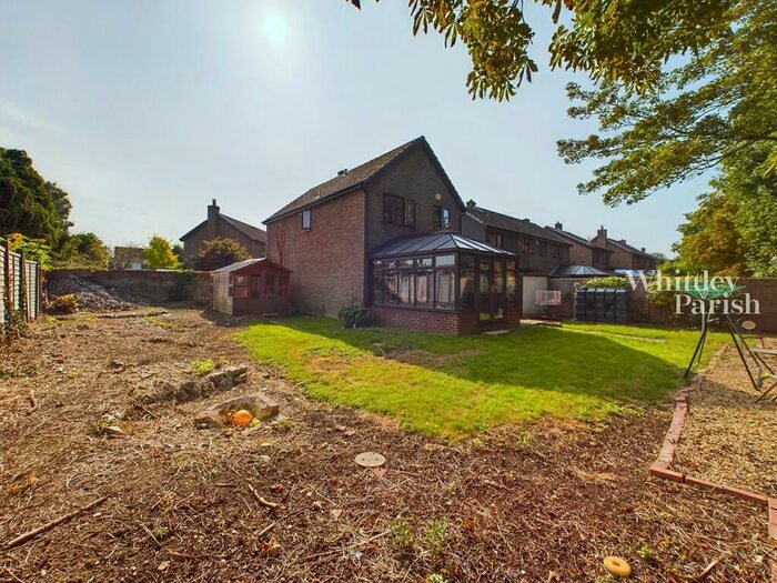 4 Bedroom Detached House For Sale In Everson Close, Tasburgh, NR15