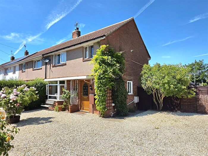 3 Bedroom Semi Detached House For Sale In Green Gardens, Brockworth, Gloucester, GL3