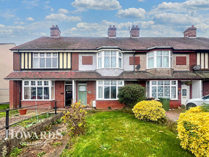 4 Bedroom Terraced House For Sale In Southtown Road, Great Yarmouth, NR31