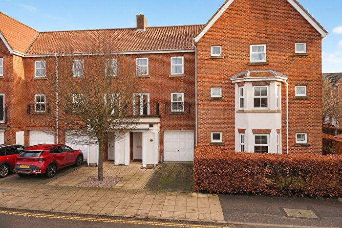 3 Bedroom Town House For Sale In Union Street, Norwich, NR2