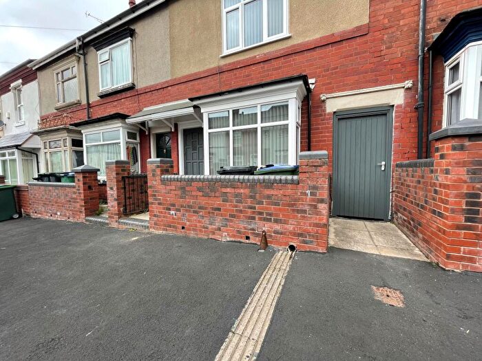 3 Bedroom Terraced House To Rent In Vince Street, B66