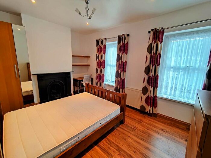 5 Bedroom Terraced House To Rent In Arran Street, Roath, Cardiff, CF24