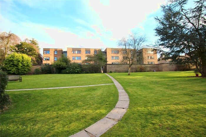 1 Bedroom Flat To Rent In Goodeve Park, Hazelwood Road, Bristol, Somerset, BS9