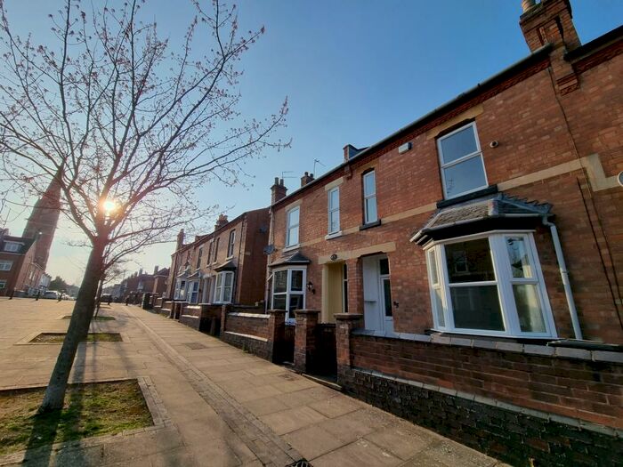 4 Bedroom Terraced House To Rent In Tachbrook Street, Leamington Spa, CV31
