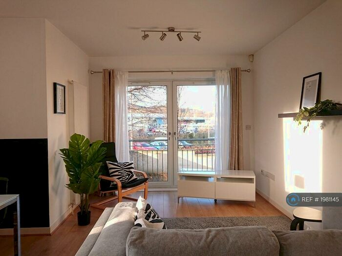 2 Bedroom Flat To Rent In Ground Floor, Edinburgh, EH16