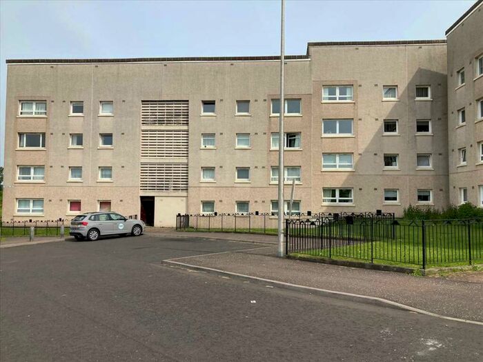 3 Bedroom Flat To Rent In Fountainwell Drive, Sighthill, Glasgow, G21