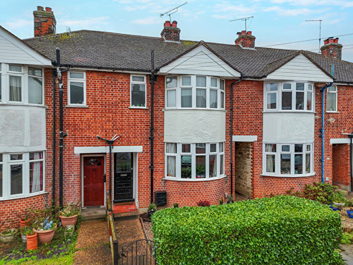 3 Bedroom Terraced House For Sale In Campbell Close, Chelmsford, CM2