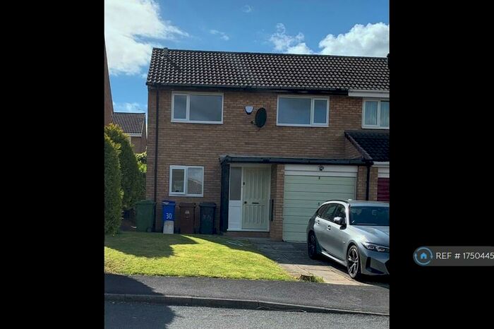3 Bedroom Semi-Detached House To Rent In Harwood Gardens, Waterthorpe, Sheffield, S20