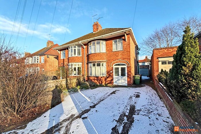 3 Bedroom Semi Detached House For Sale In Paston Lane, Walton, Peterborough, PE4