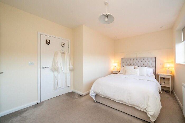 2 Bedroom Semi-Detached House For Sale In Bosworth Close, Hemel Hempstead, Hertfordshire, HP1