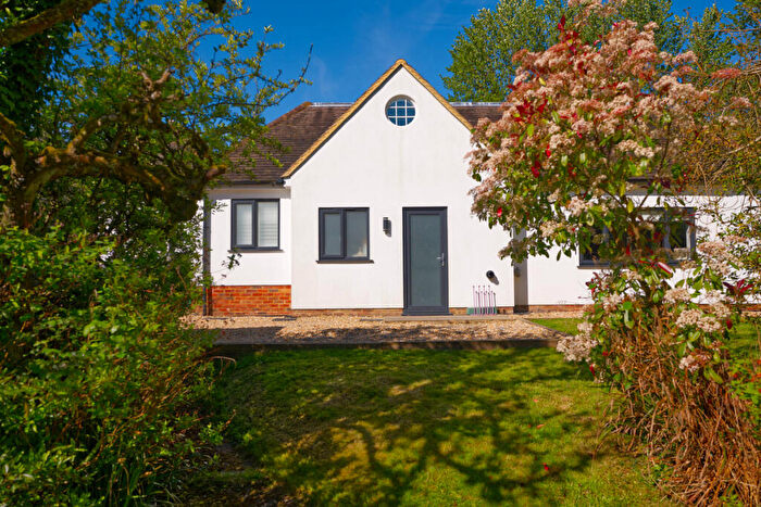 5 Bedroom Detached House For Sale In Horsham Road, Rowhook, RH12