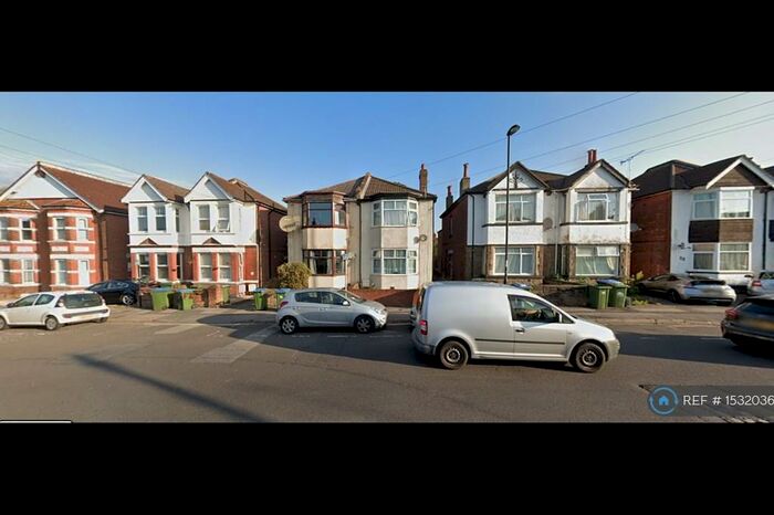 2 Bedroom Flat To Rent In Wilton Avenue, Southampton, SO15