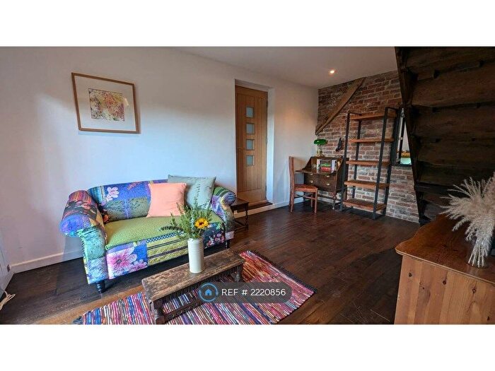 1 Bedroom Detached House To Rent In Smalls Hill Road, Reigate, RH2