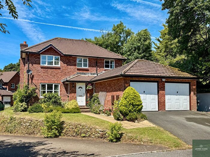 4 Bedroom Detached House For Sale In Penair Crescent, Truro, TR1