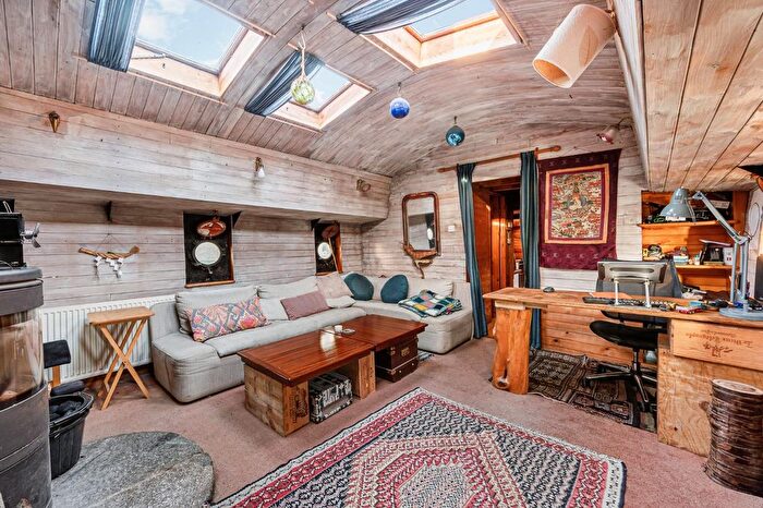 3 Bedroom Property For Sale In Chiswick Pier, Chiswick, London, W4