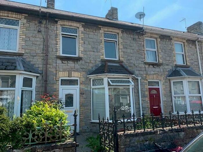 3 Bedroom Terraced House To Rent In Sunnyside Road, Bridgend, CF31