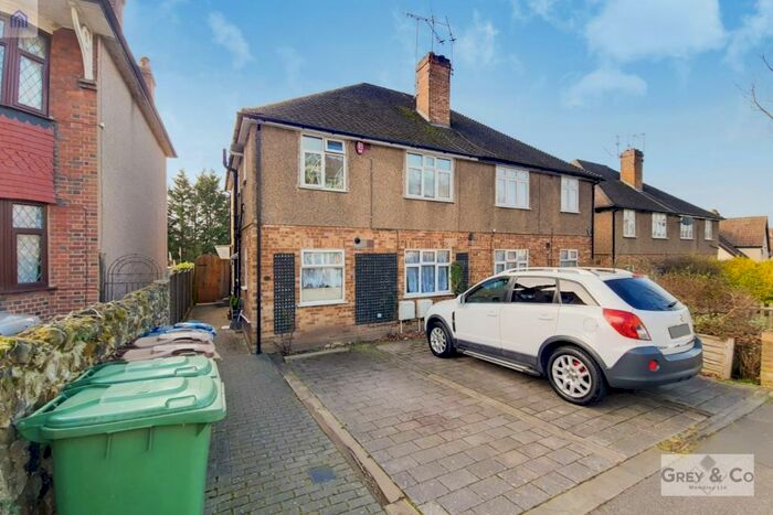 2 Bedroom Maisonette To Rent In Brooke Avenue, Harrow, Greater London, HA2