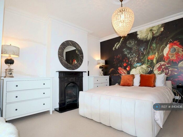 2 Bedroom Flat To Rent In Balham, Balham, SW12