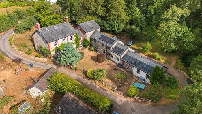 10 Bedroom Detached House For Sale In Cotleigh, Honiton, EX14