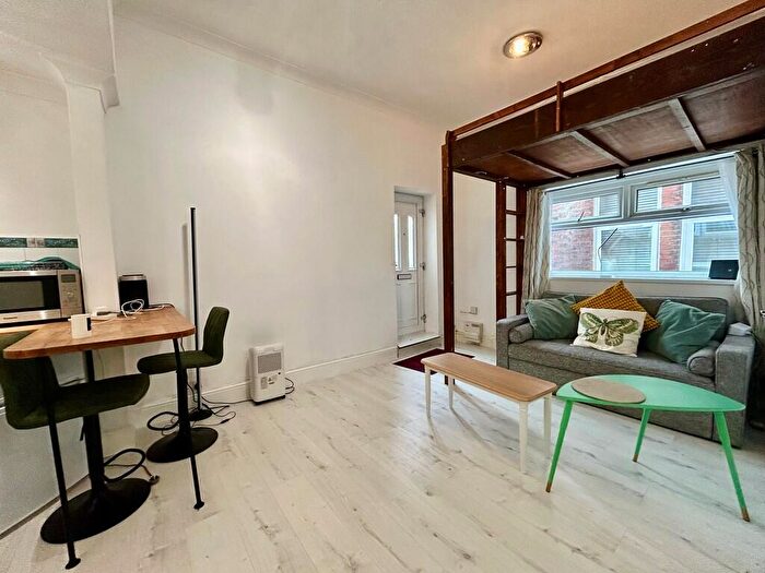 Studio To Rent In Howard Road, Southampton, SO15