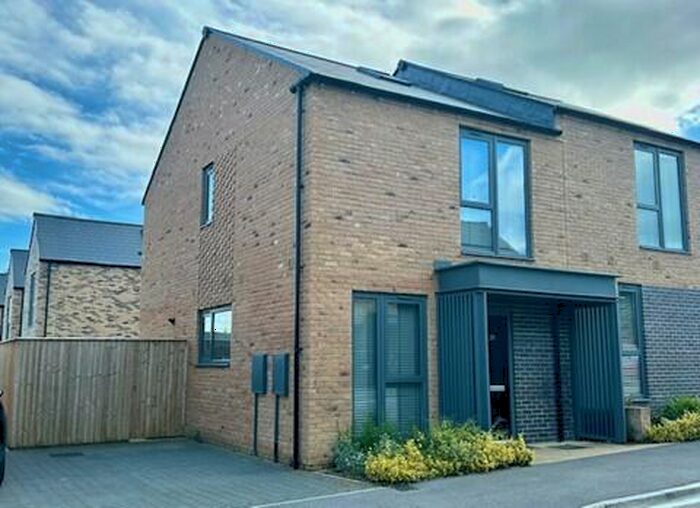 2 Bedroom Semi-Detached House To Rent In Fewston Drive, Harrogate, HG3