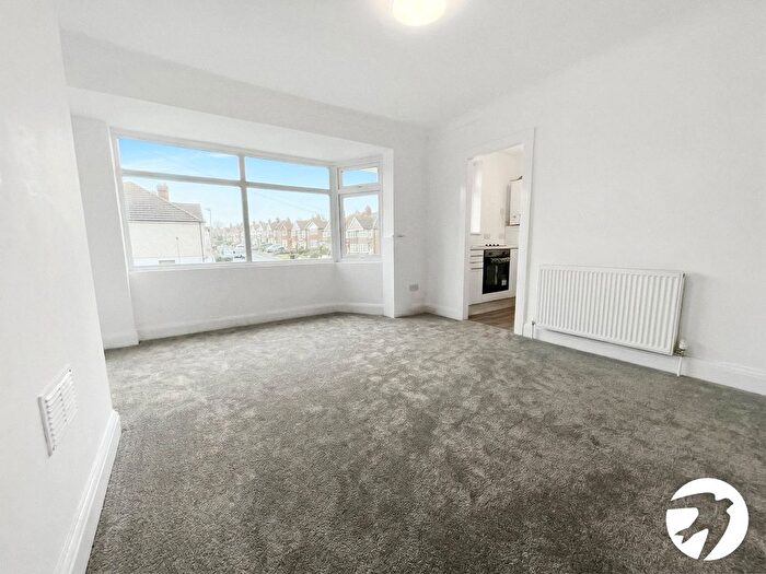 2 Bedroom Maisonette To Rent In Highfield Avenue, Erith, DA8