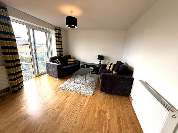 2 Bedroom Flat For Sale In Pym Court Cromwell Road, Cambridge, CB1