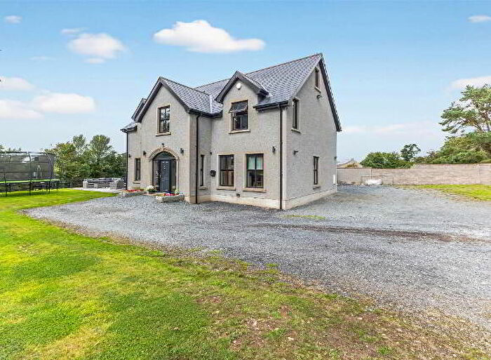 5 Bedroom Detached House For Sale In Bridge Road, Dromore, BT25