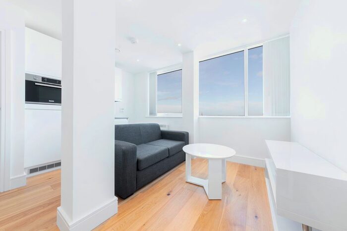 Studio To Rent In Skyline, - High Street, Slough, SL1