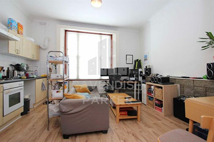 1 Bedroom Flat To Rent In Belsize Road, South Hampstead, London, NW6