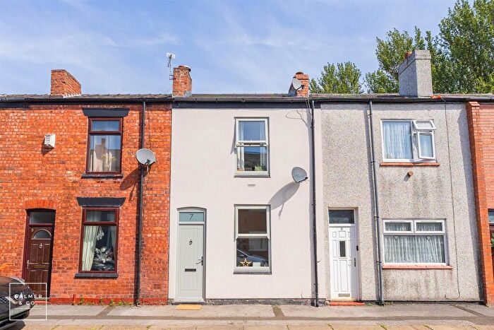 2 Bedroom Terraced House For Sale In Holt Street, Tyldesley, M29