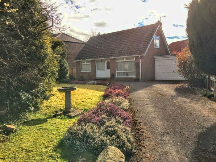 2 Bedroom Detached Bungalow For Sale In Blackwell Grove, Darlington, DL3
