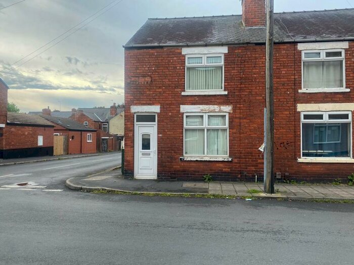 2 Bedroom House To Rent In Hall Street, Mansfield, NG18