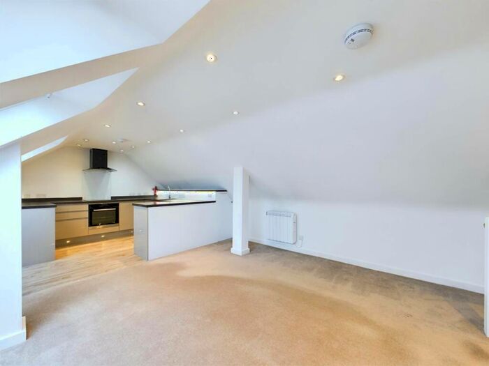 2 Bedroom Terraced House To Rent In Station Road, Chinnor, OX39