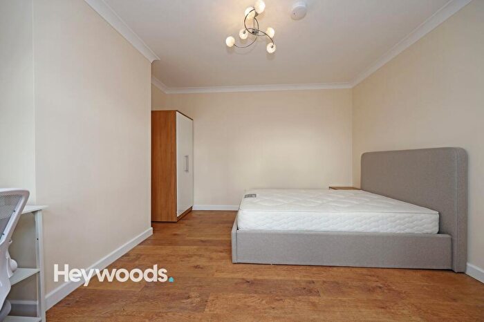 3 Bedroom Property To Rent In Room, Hilton Road, ST4