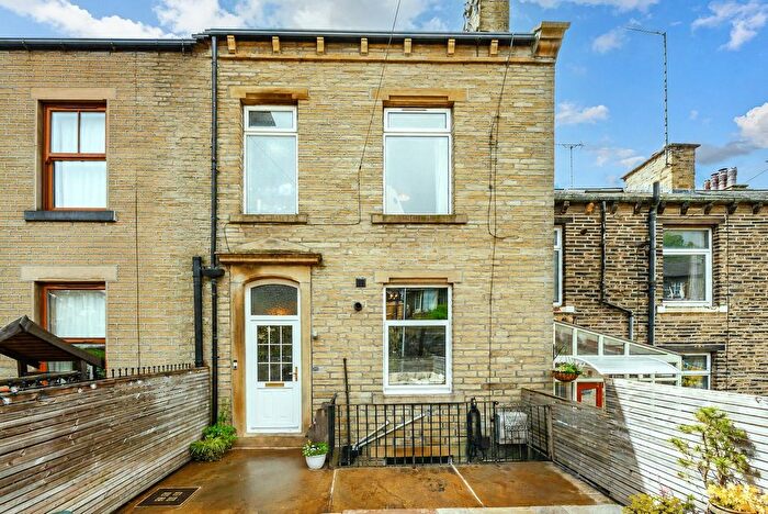 4 Bedroom Terraced House For Sale In Hollins Lane, Sowerby Bridge, West Yorkshire, HX6