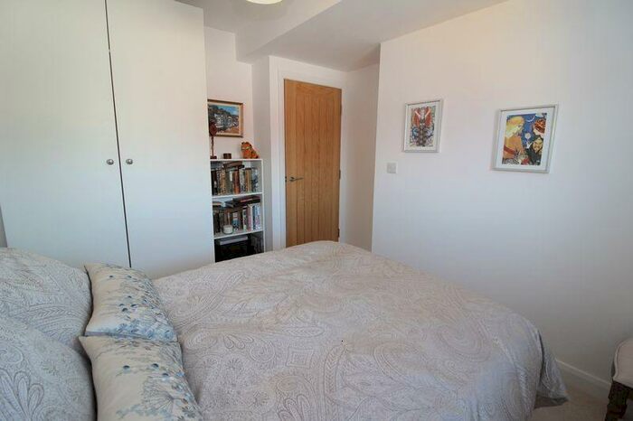 2 Bedroom Flat For Sale In London Road South, Poynton, SK12