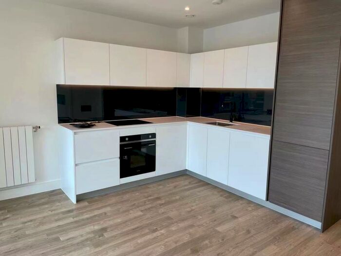 Apartment To Rent In Quill House, Kidbrooke Village, London, SE3