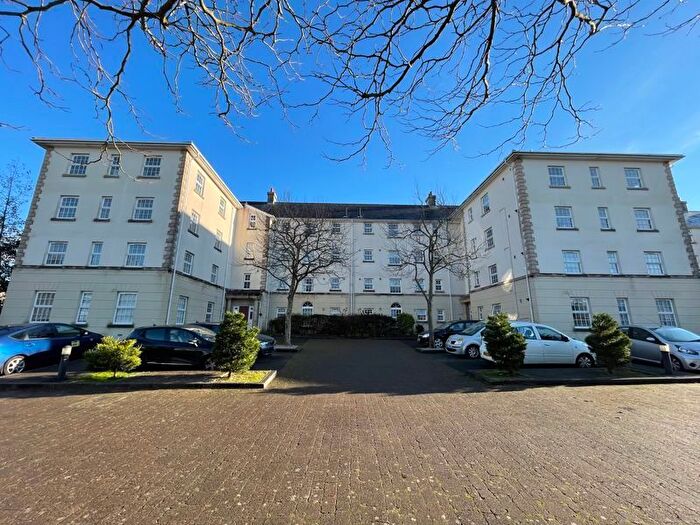 2 Bedroom Flat To Rent In Emily Gardens, Plymouth, PL4
