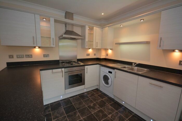2 Bedroom Flat To Rent In Fairfield Road, Inverness, IV3