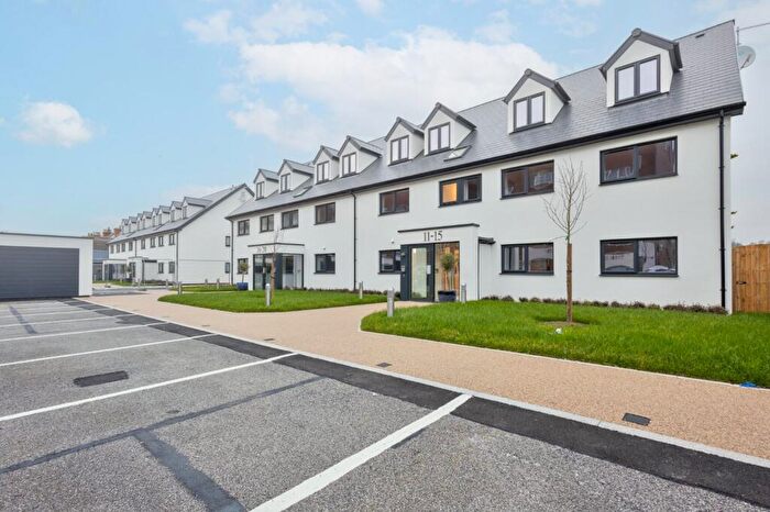 2 Bedroom Apartment For Sale In South Road, Hythe, Kent, CT21
