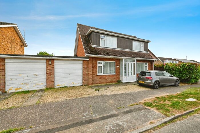 3 Bedroom Bungalow For Sale In Laurel Grove, West Winch, King's Lynn, PE33