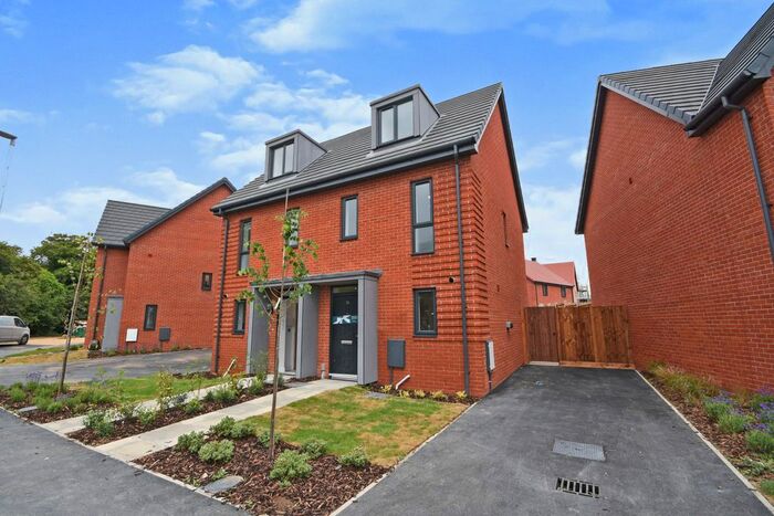 3 Bedroom Semi-Detached House To Rent In Killick Crescent, Bishops Stortford, CM23