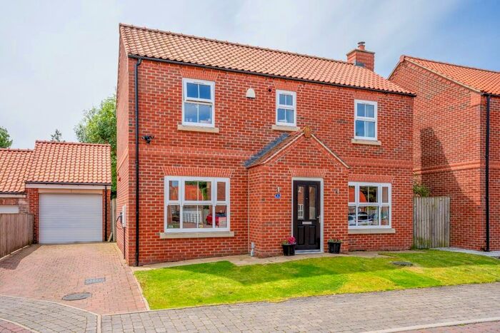 3 Bedroom Detached House For Sale In Meadow View, Thorganby, York, YO19