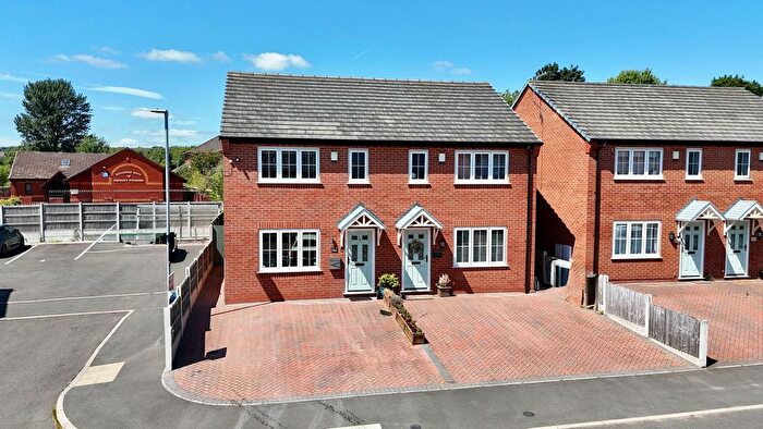 3 Bedroom Semi-Detached House For Sale In Foundry Close, Newcastle, ST5