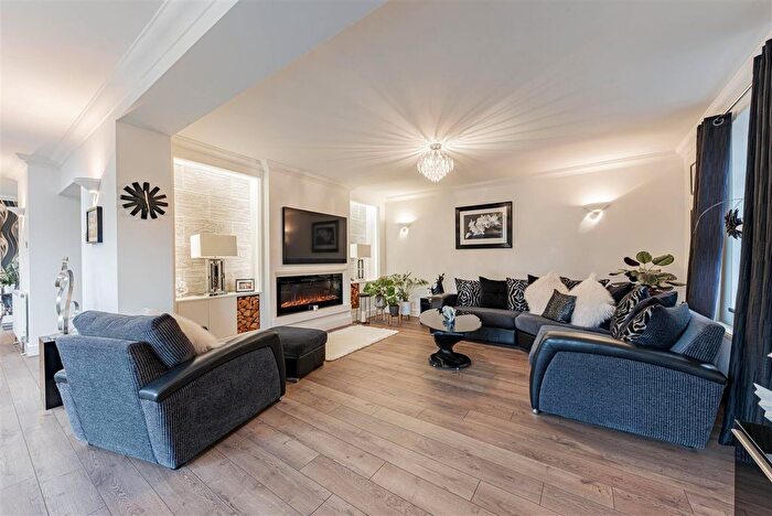 4 Bedroom Detached House For Sale In Ringwould Road, Kingsdown, Deal, CT14