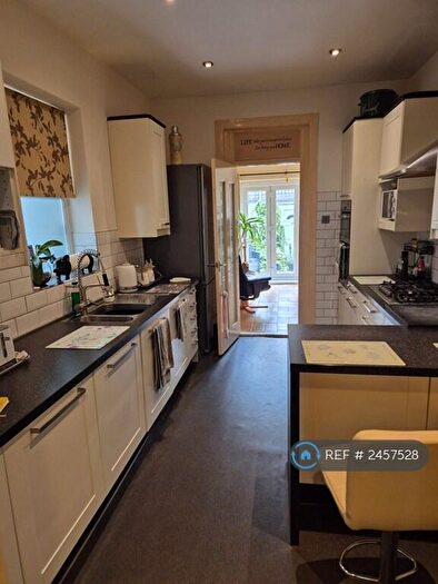 3 Bedroom End Of Terrace House To Rent In Renny Road, Portsmouth, PO1