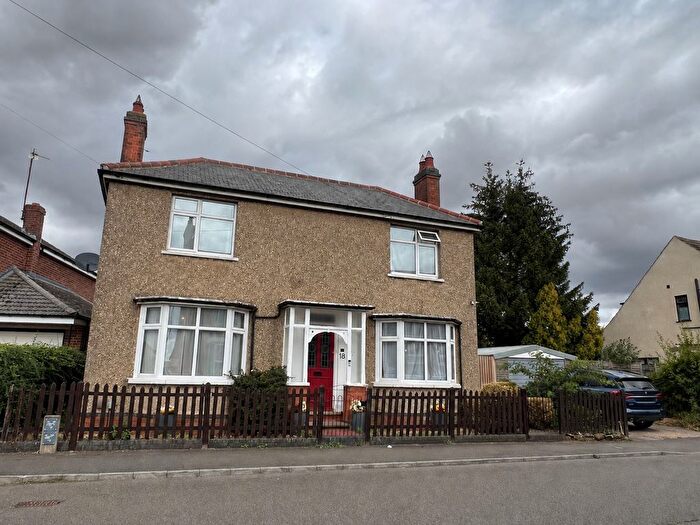 3 Bedroom Detached House To Rent In Underwood Road, Rothwell, NN14