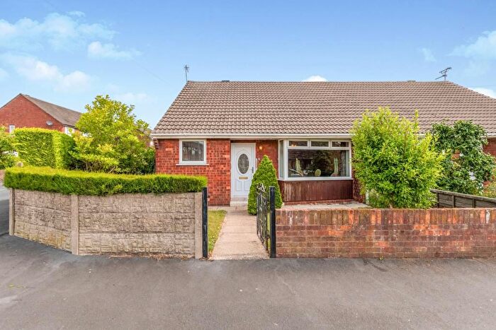 3 Bedroom Bungalow To Rent In Sandra Drive, Newton-Le-Willows, WA12